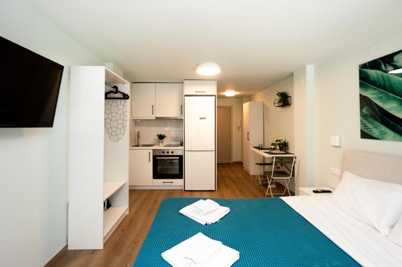 Dragoumi Convenience Spot Appartement *